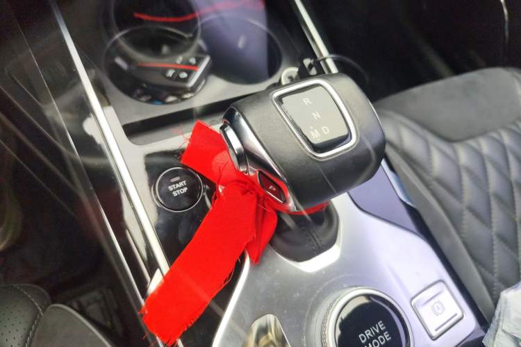 Used Hongqi HS5 2019 2.0T Smart Connect Flagship Edition
