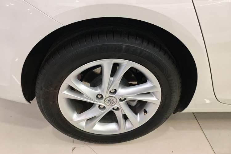 Used Buick Regal 2024 25T Deluxe Edition