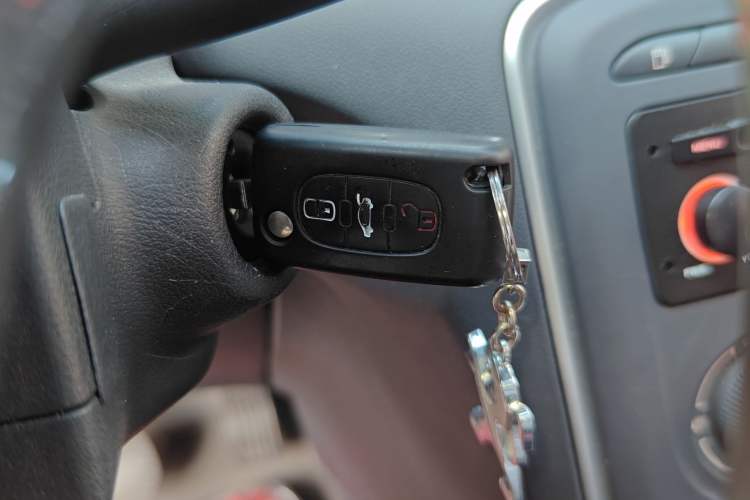 Used Peugeot 308 2014 Enjoy Edition Classic 1.6L Automatic Premium Model Interior 1