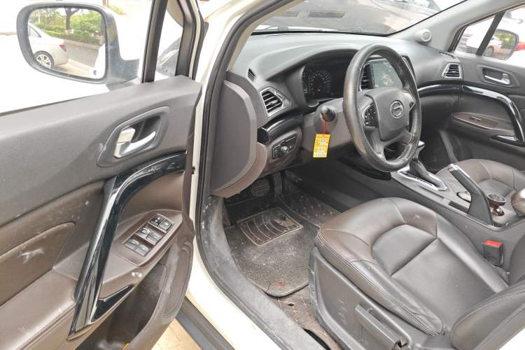 Used GAC Trumpchi GS4 2017 200T G-DCT Two-Wheel Drive Elite Edition Driver Seat