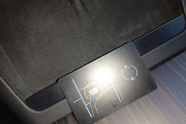 Used Tesla Model X 2023 Dual-Motor All-Wheel-Drive Version