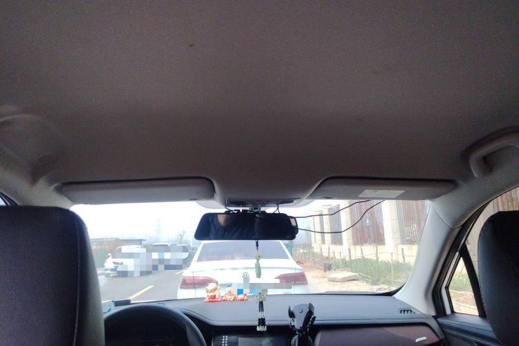 Used CHANGAN CS15 2019 1.5L Manual Entry-Level Version China VI Standard Headliner