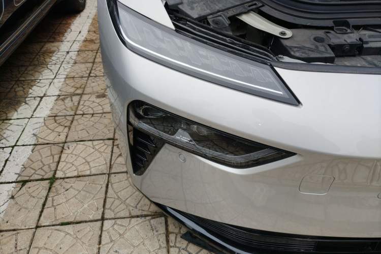 Used Dongfeng eπ eπ007 2025 Model Pure-Electric 565 All-Wheel-Drive Max Leading Edition
