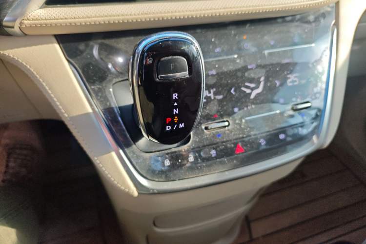 Used Buick GL8 2022 ES Landtrek 653T Flagship Model Gear Lever