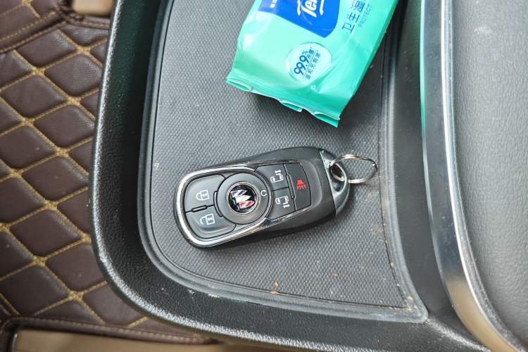 Used Buick GL8 2021 ES Land Cruiser 653T Luxury Edition