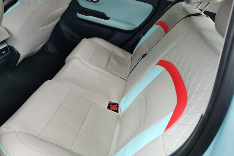 Used AION Y 2022 70 Intelligent Edition Lithium Iron Phosphate