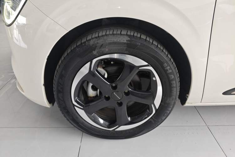 Used Dongfeng NAMMI 01 2024 430 Plus Smart+ Exterior 4