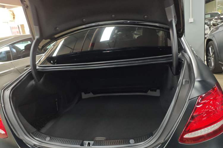 Used Mercedes-Benz E-Class 2017 E 300 L Sport Luxury Edition
