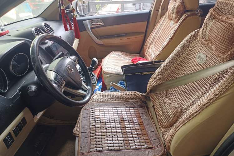 Used Haval H6 2011 2.0L Manual Two-Wheel-Drive Prestige Version