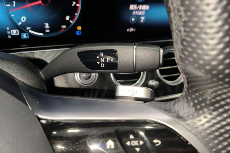 Used Mercedes-Benz E-Class (Import) 2022 E 260 Stylish Sports Edition
