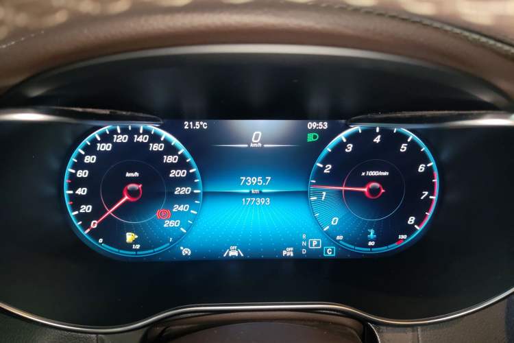 Used Mercedes-Benz GLC 2020 Facelift GLC 300 L 4MATIC Dynamic Edition Instrument Cluster