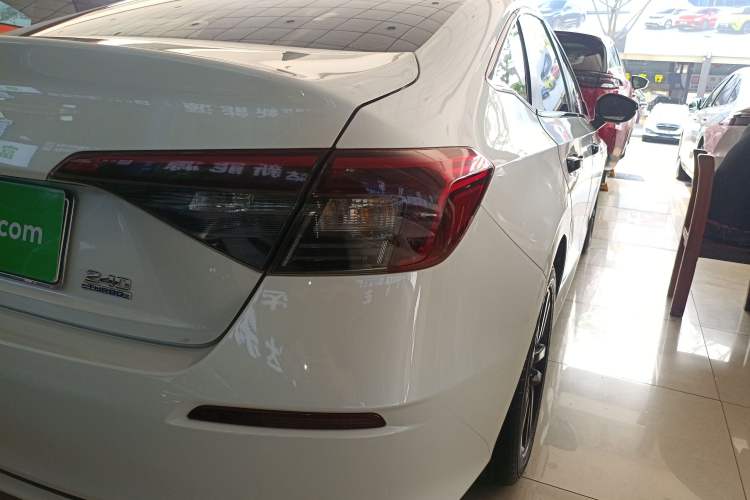 Used Honda Civic 2023 240TURBO CVT Dynamic Edition
