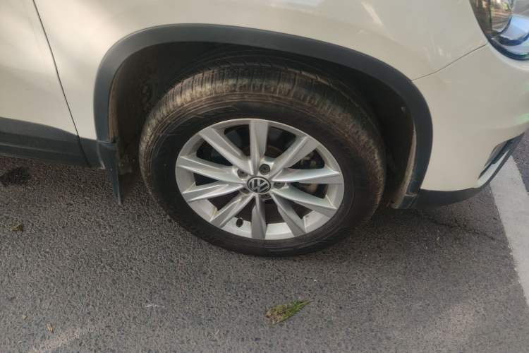 Used Volkswagen Tiguan L 2017 300TSI Automatic Two-Wheel Drive Silk Road Comfort Edition