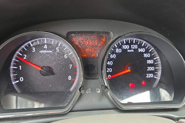 Used Nissan Sunny 2011 1.5XV Manual Luxury Edition Instrument Cluster