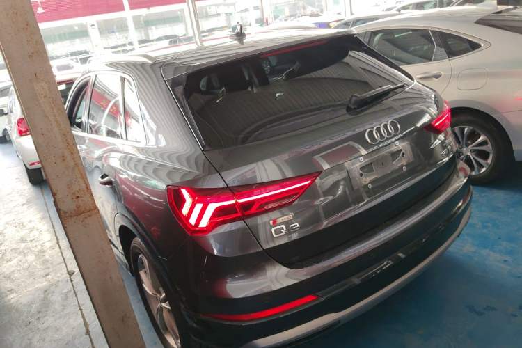 Used Audi Q3 2023 35 TFSI Fashion Elegant Version (1.4T) Rear Left 45 Deg