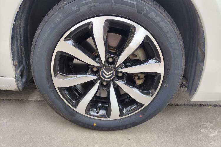 Used Citroen C4 Sega 2016 1.6L Automatic Luxury Model