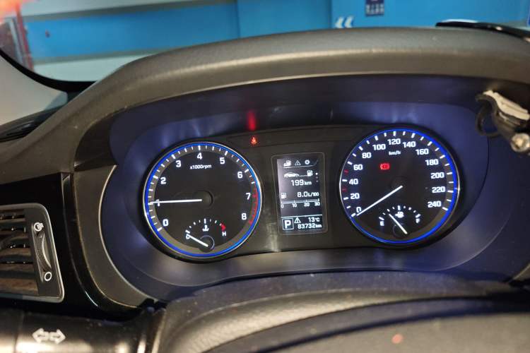 Used Hyundai Mistra 2014 1.8L Automatic Smart GLS
