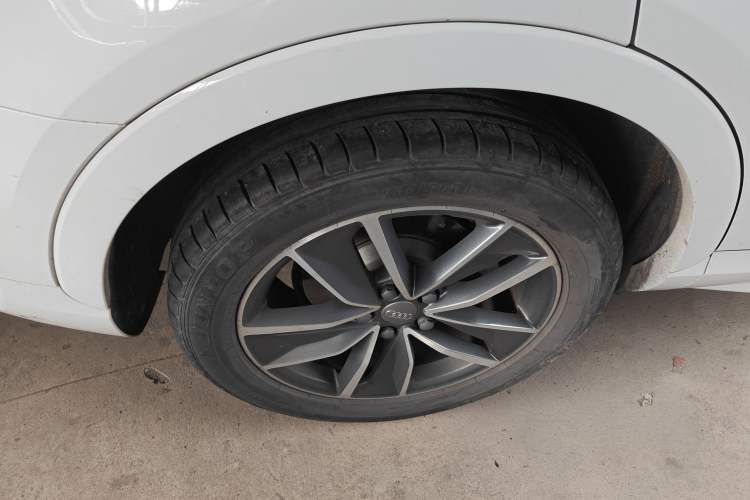 Used Audi Q3 2018 35 TFSI Fashion Edition Collector's Model
