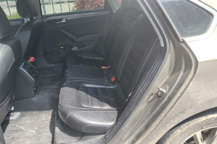 Used Volkswagen Passat 2017 280TSI DSG Luxury Edition
