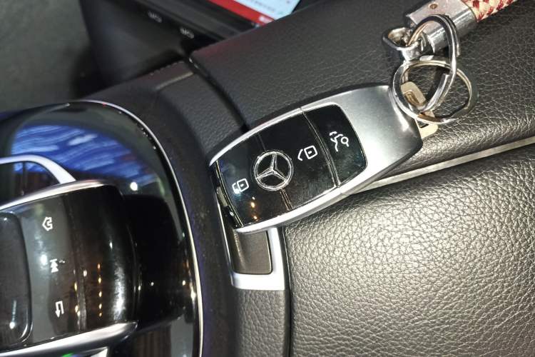 Used Mercedes-Benz E-Class 2017 E 200 L Sport 4MATIC
