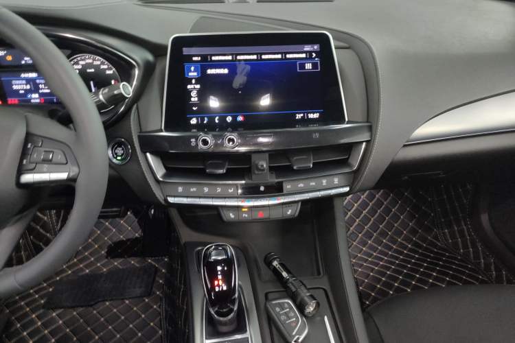 Used Cadillac CT5 2021 Revised 28T Luxury Version Audio And AC Panel