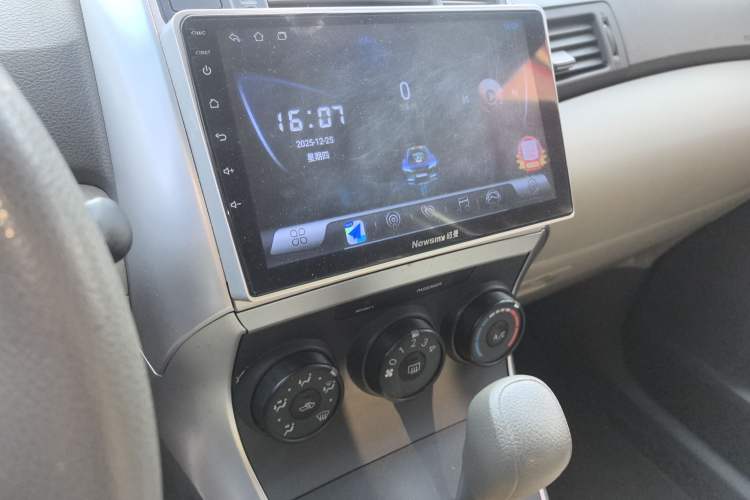 Used Toyota Verso 2015 180E CVT Crossover Edition