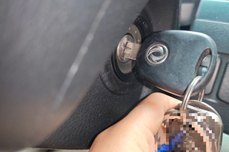 Used FORTHING Lingzhi 2017 M3L 1.6L 7-Seater Comfort Model
