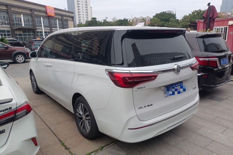 Used Buick GL8 2022 ES Landtrek 653T Luxury Edition