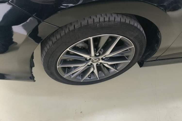 Used Toyota Camry 2021 2.5G Luxury Edition Left Front Wheel Hub