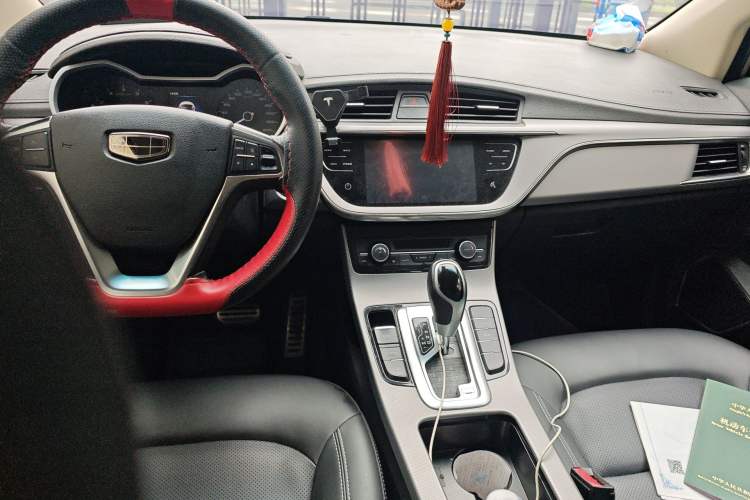 Used Geely Auto Emgrand GS 2018 Lingchao Edition 1.4T Automatic LingShang Smart Connectivity Model Center Console