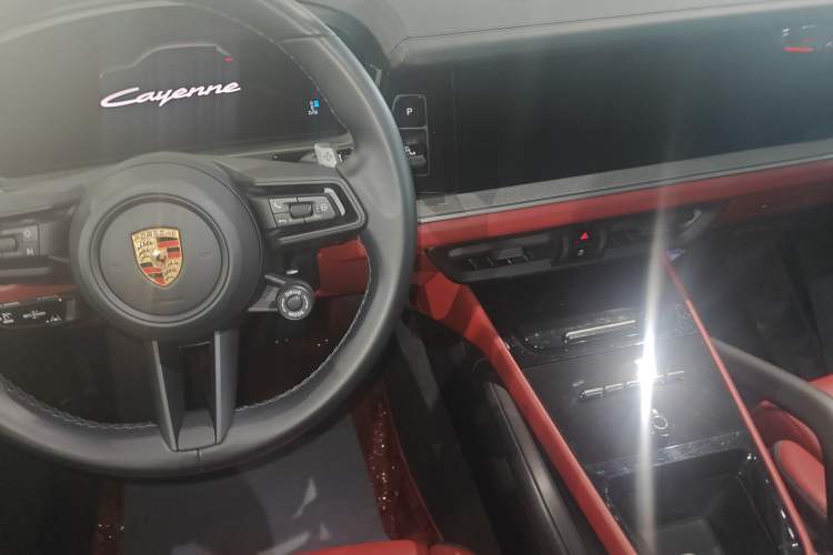 Used Porsche Cayenne E-Hybrid 2024 Cayenne E-Hybrid 2.0T Gear Lever