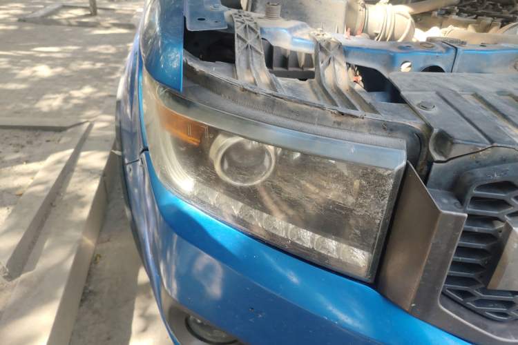 Used Huanghai N3 2018 2.5T Manual 4x4 Prestige Edition JE4D25Q5A