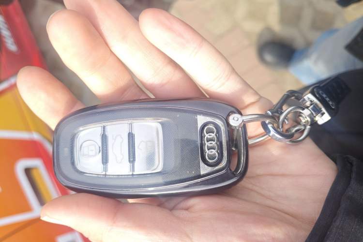 Used Audi A6L 2014 30 FSI Technology Model
