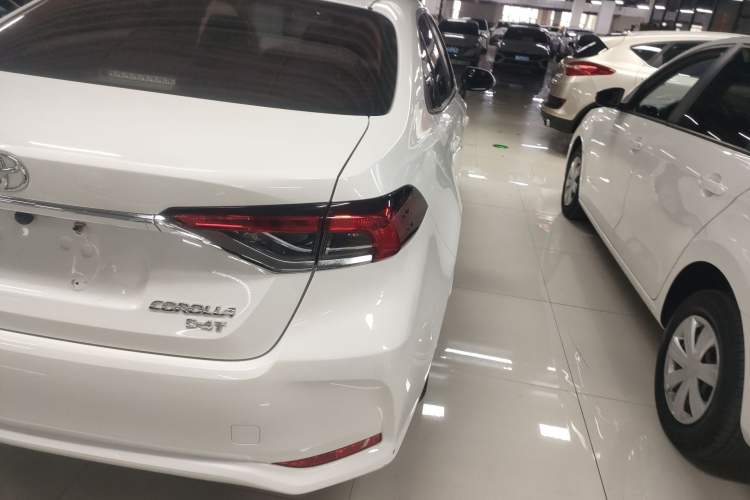 Used Toyota Corolla 2019 1.2T S-CVT GL Pioneer Edition Right Rear Taillight