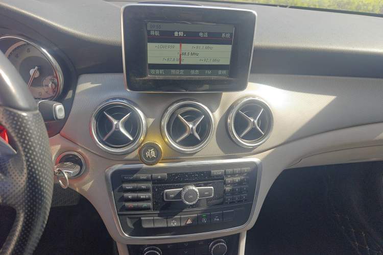 Used Mercedes-Benz GLA 2015 GLA 200 Sport Edition
