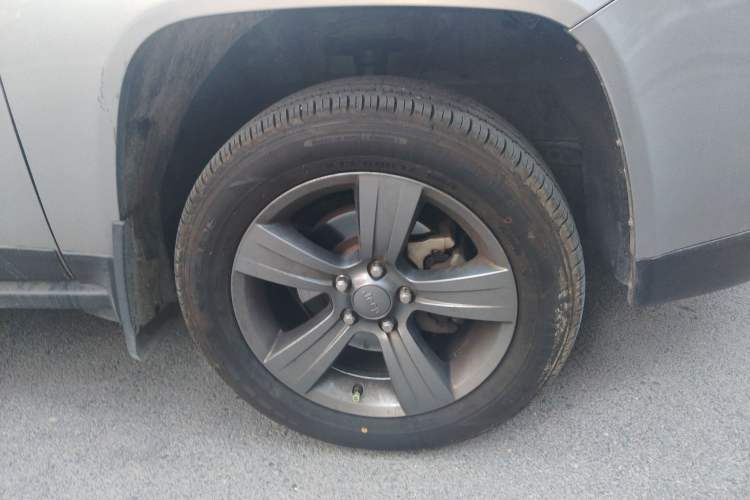 Used Jeep Compass 2014 Revised Version 2.4L Four-Wheel Drive Comfort Edition
