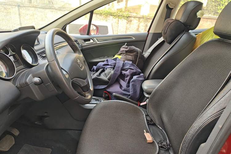 Used Peugeot 308 2013 1.6L Automatic Fashion Model
