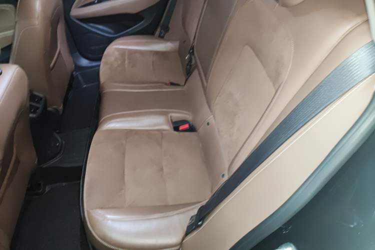 Used Buick Regal 2019 20T Elite Version China V Standard Left Rear Seat