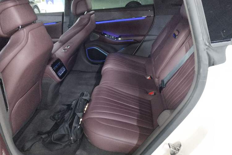 Used Denza Z9GT 2024 1100 Four-Wheel Drive Ultra Version