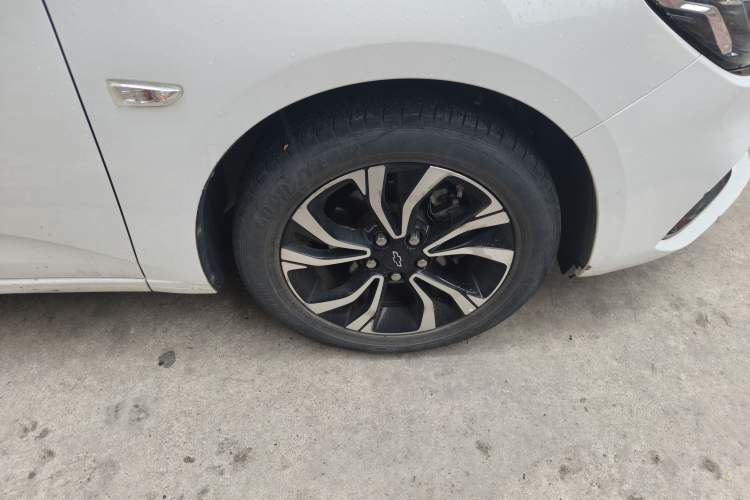 Used Chevrolet Monza 2019 RS 330T Automatic Comfort Edition China VI Standard