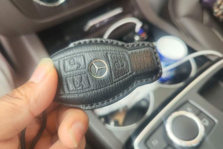 Used Mercedes-Benz GLE 2018 GLE 320 4MATIC Dynamic Edition Collector's Edition Vehicle Key