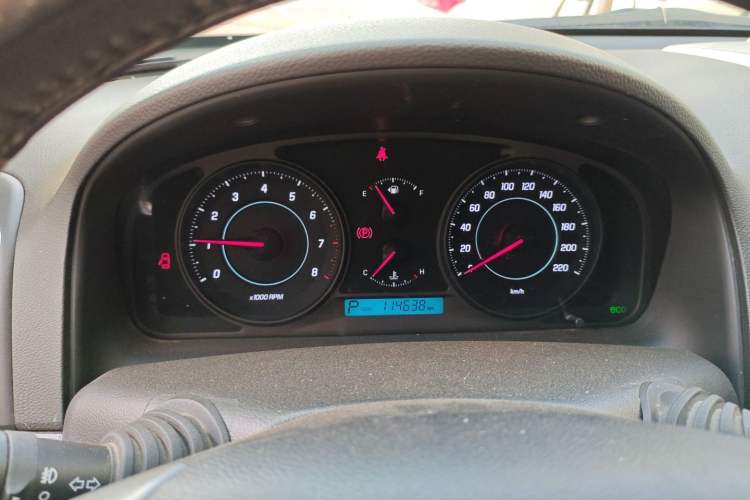 Used Chevrolet Captiva 2014 2.4L 4x4 Flagship Edition 7 Seats
