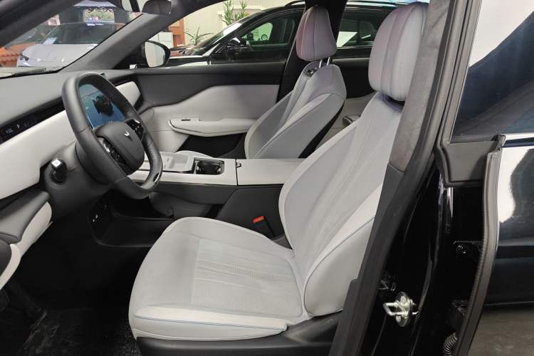 Used VOYAH COURAGE 2024 Long-Range Supercharge Edition