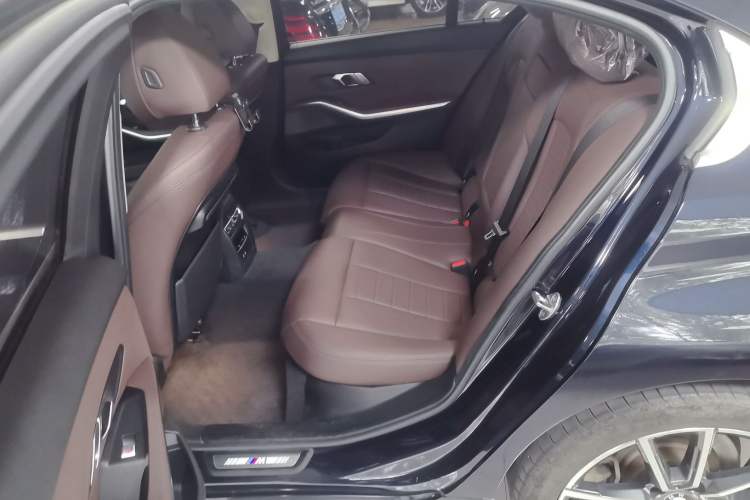 Used BMW 3 Series 2020 320Li M Sport Package Left Rear Seat