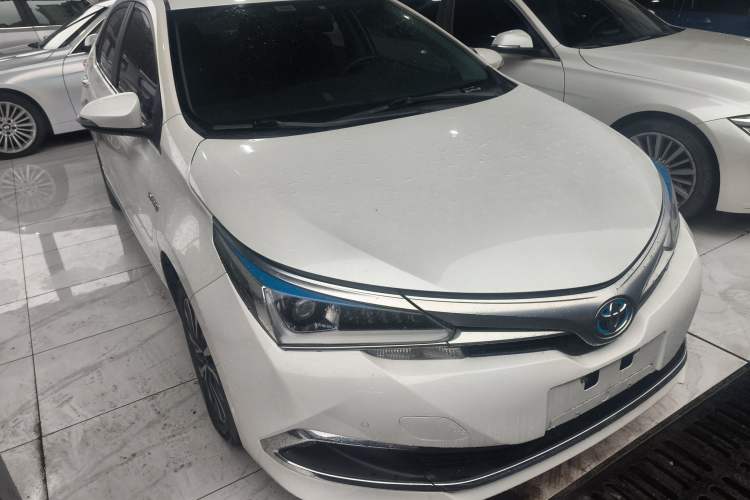 Used Toyota Corolla 2017 Revised Dual-Engine 1.8L E-CVT Elite Edition