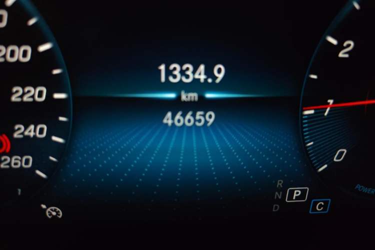 Used Mercedes-Benz C-Class 2021 C 260 L Sport Edition Odometer Close Up