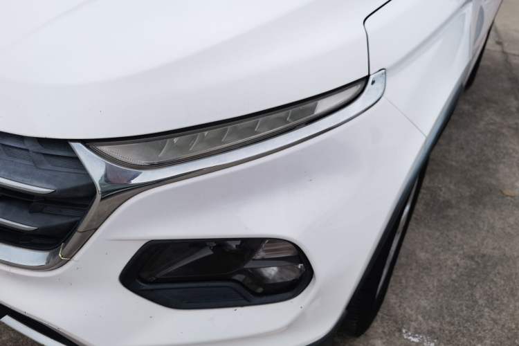 Used Baojun 510 2017 1.5L Manual Fashion Model
