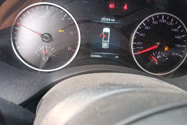 Used Great Wall Poer 2019 2.0T Commercial Version Manual Diesel 4x4 Elite Long-Box GW4D20M Odometer Close Up