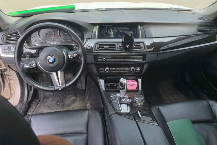 Used BMW 5 Series 2013 525Li Leading Model