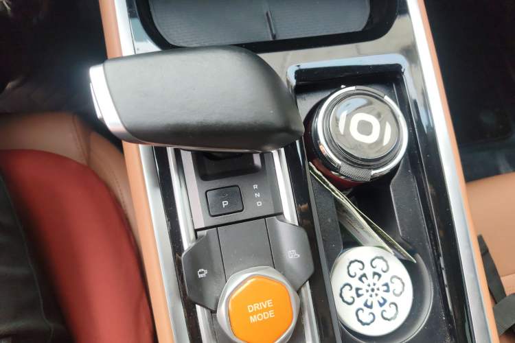 Used CHANGAN NEVO Q05 2024 All-New Flavorful Edition 125 Flagship Model Powered by CATL Gear Lever